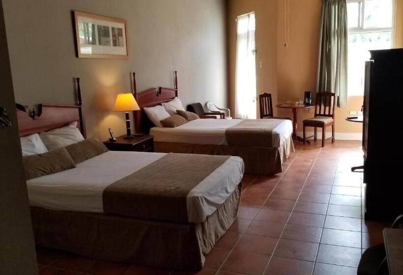 اتاق لوکس, Guest House Villa Mishkan