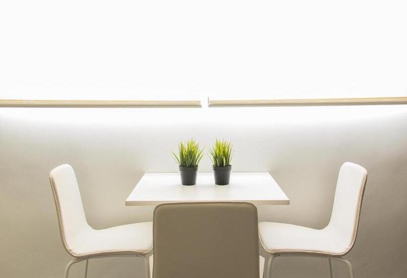 آپارتمان 1 خوابه, Soho Valencia