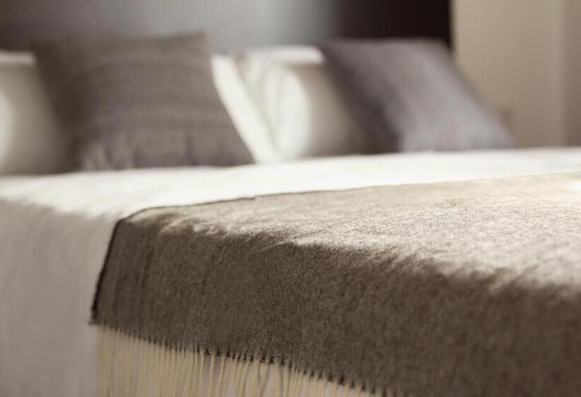 استودیوی استاندارد, Soho Valencia