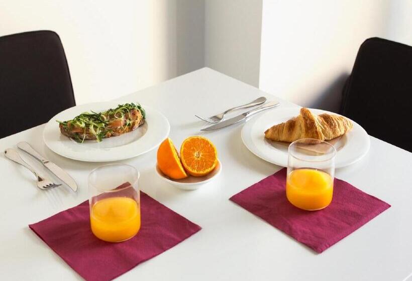 1 Bedroom Penthouse Apartment, Soho Valencia