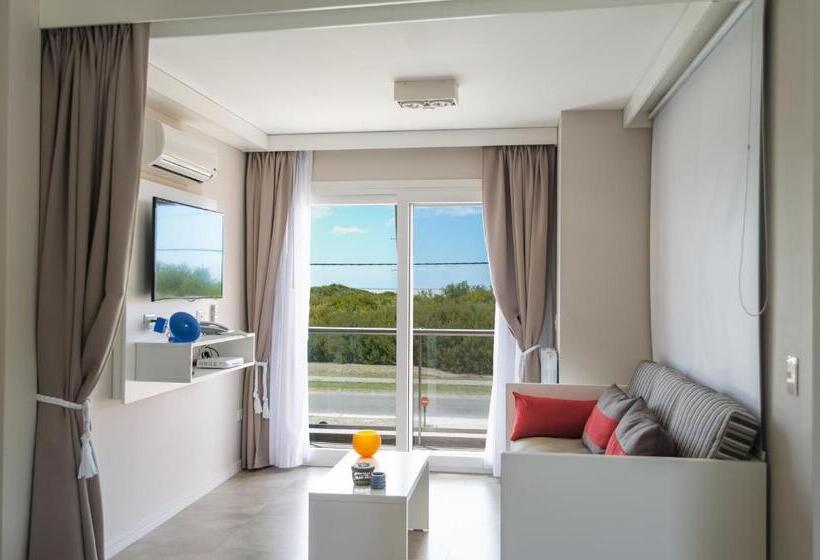 Апартаменты Deluxe 1 Спальня, Almarena Apart & Hotel Boutique