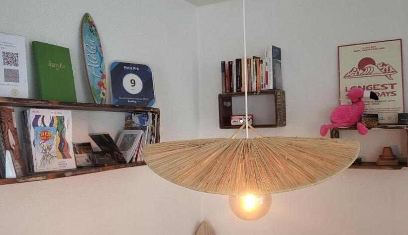 דירת חדר נוף לגינה, Guesthouse Petit Pré