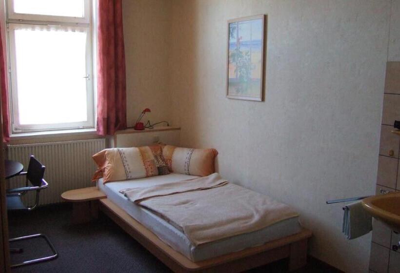 اتاق استاندارد یک نفره, Haus Am Kurpark