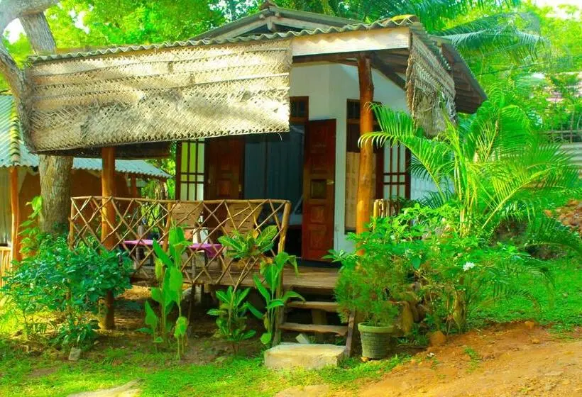 ガーデンビューの１ベッドルームビラ, Thatched Villa
