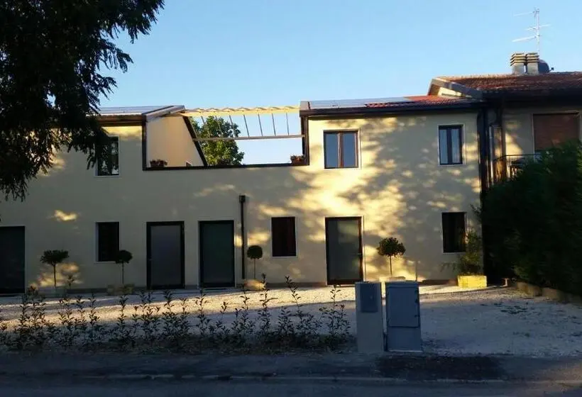 スタンダードスタジオ, Valle Chiara