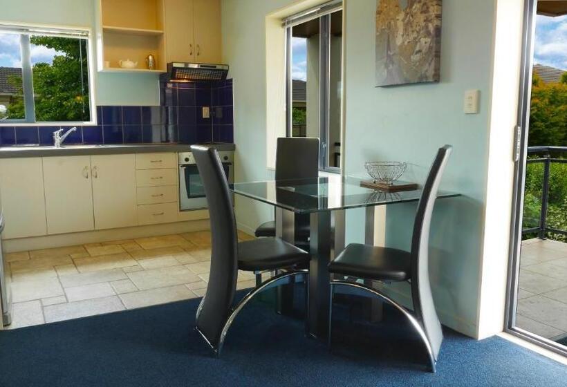 Апартаменты 1 Спальня, Randolph Motel Apartments
