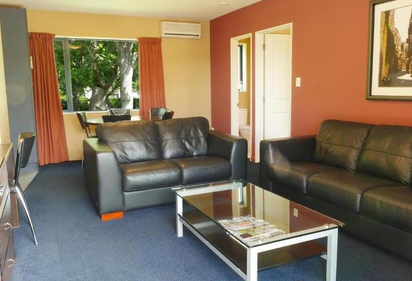 Апартаменты 2 Спальни, Randolph Motel Apartments