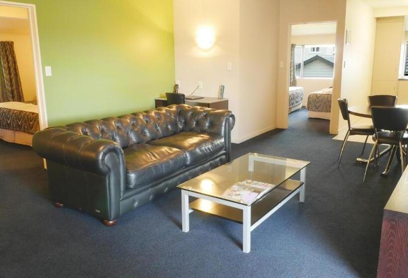Апартаменты Deluxe 2 Спальни, Randolph Motel Apartments