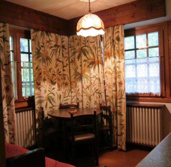 סטודיו סופריור, Residence Castelli