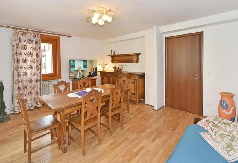 דירה בת חדר שינה 1 עם נוף, Residence Castelli