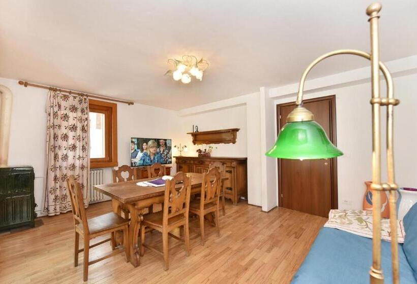 דירה בת חדר שינה 1 עם נוף, Residence Castelli