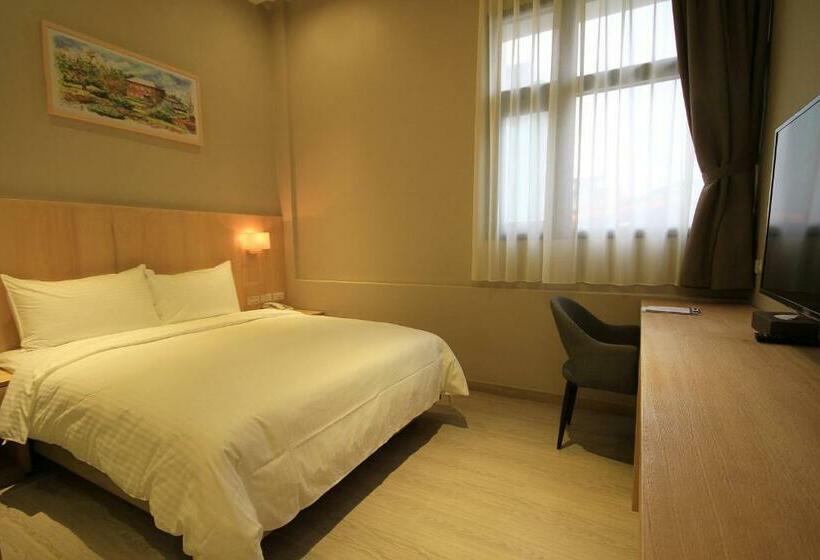 Standart Oda, Hangkhau