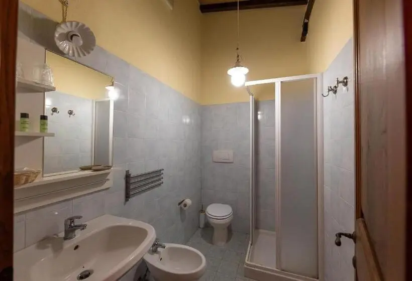 استودیوی استاندارد, Agriturismo Fraschetta