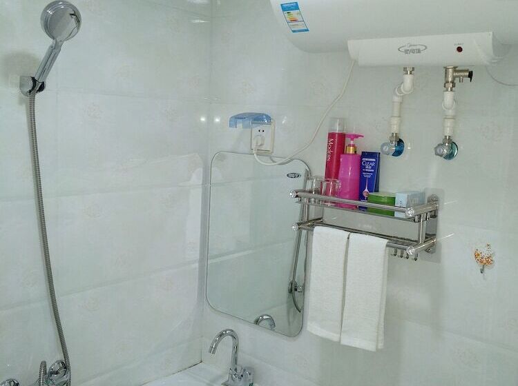 4인용 스탠다드 룸, Rime Island Manzhaosongju Inn