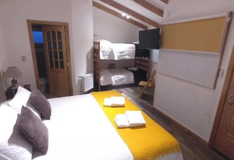 اتاق خانوادگی, Hostal Fernando De Magalhaes