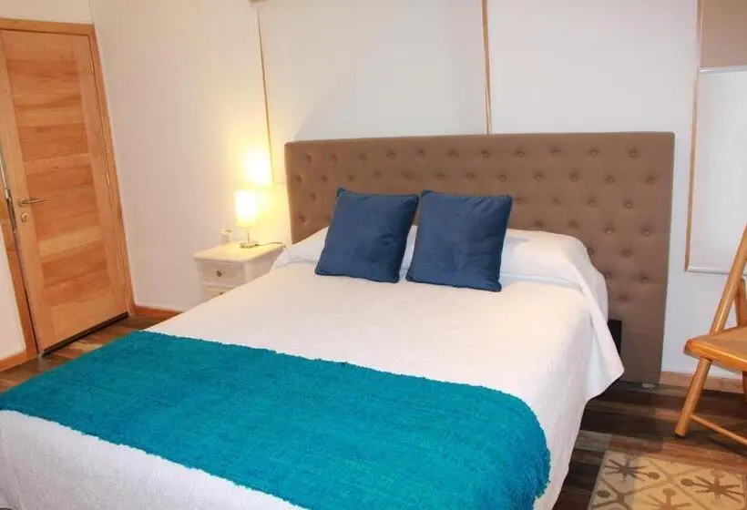 اتاق لوکس, Hostal Fernando De Magalhaes