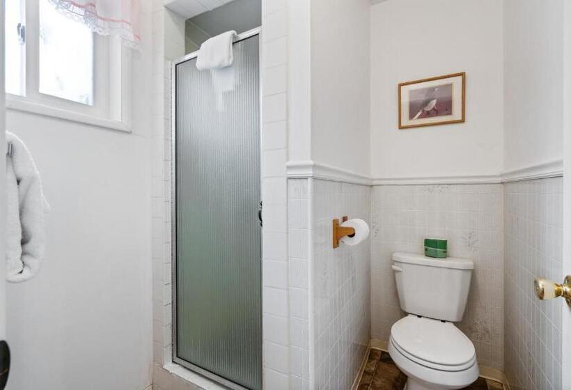 غرفة قياسية, OYO Silver Spur Burns Hwy 20