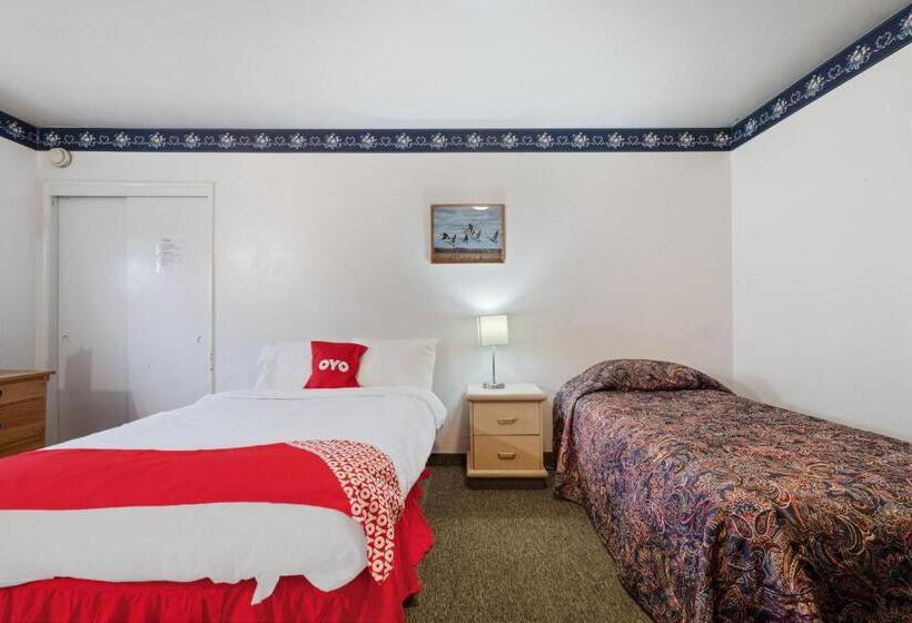 غرفة قياسية سرير ملكى, OYO Silver Spur Burns Hwy 20