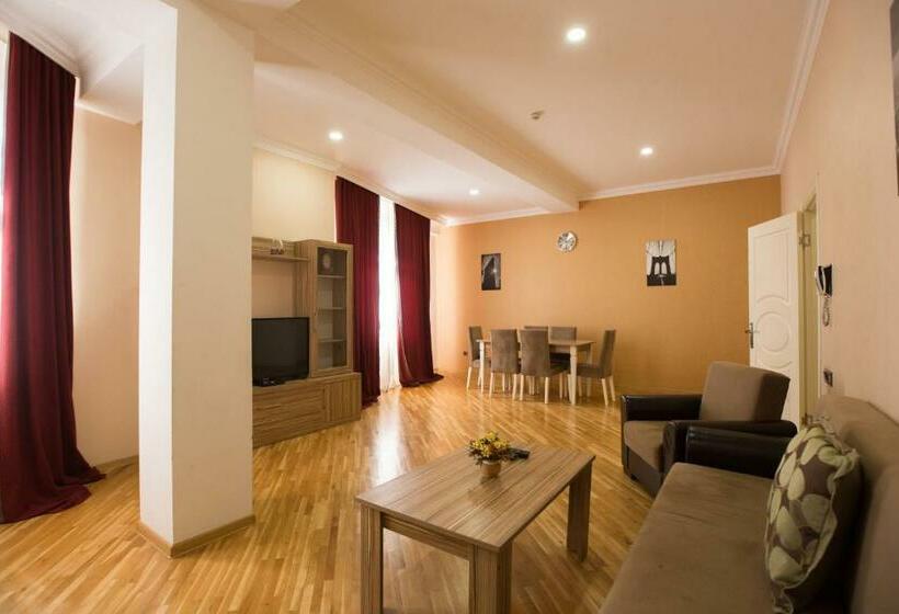 آپارتمان 2 خوابه, City Apartments