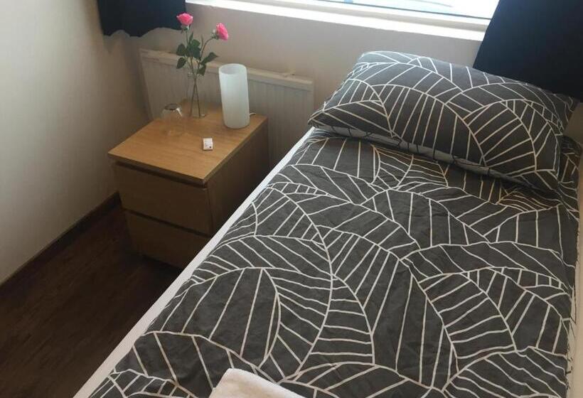 اتاق استاندارد یک تخته با سرویس بهداشتی مشترک, Hamrahlíð 9 Guesthouse