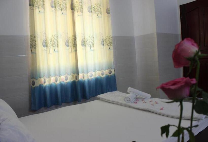 اتاق استاندارد, Haivan Hostel