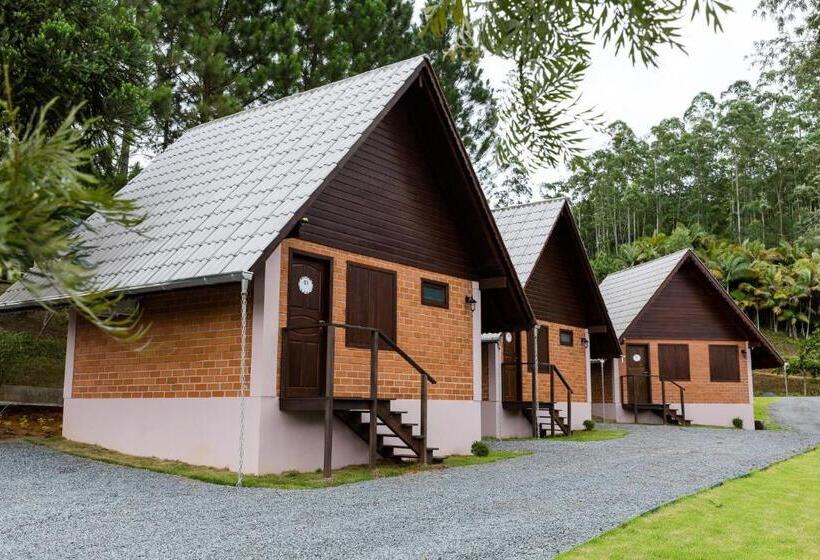 샬레, Pousada Casarão Gastehaus