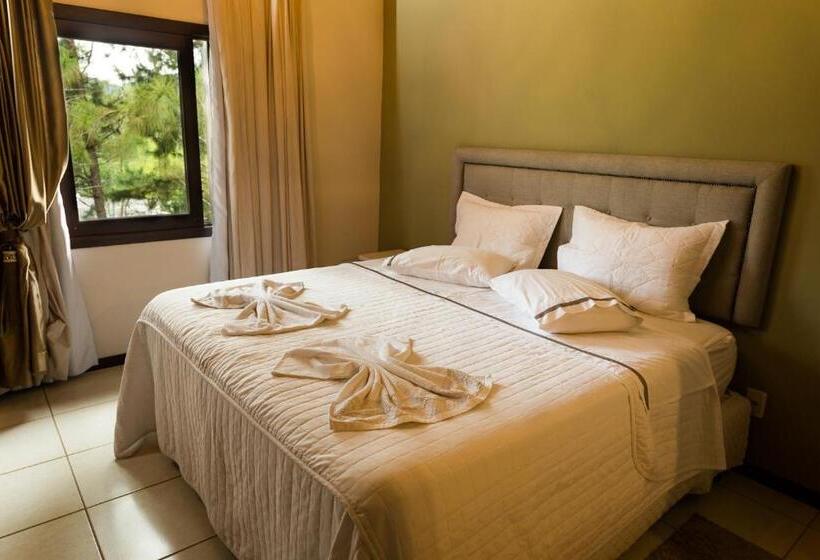 디럭스 스위트, Pousada Casarão Gastehaus