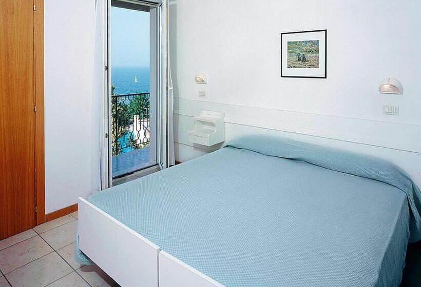 آپارتمان 1 خوابه با چشم‌انداز دریا, Residence Bellevue