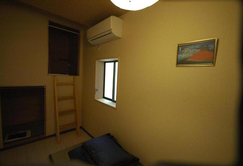 חדר סטנדרט לשלושה, Chambre Dhote Tatami