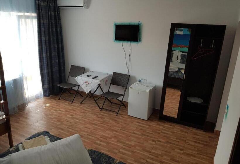 اتاق خانوادگی, El Capitano   Mamaia Nord