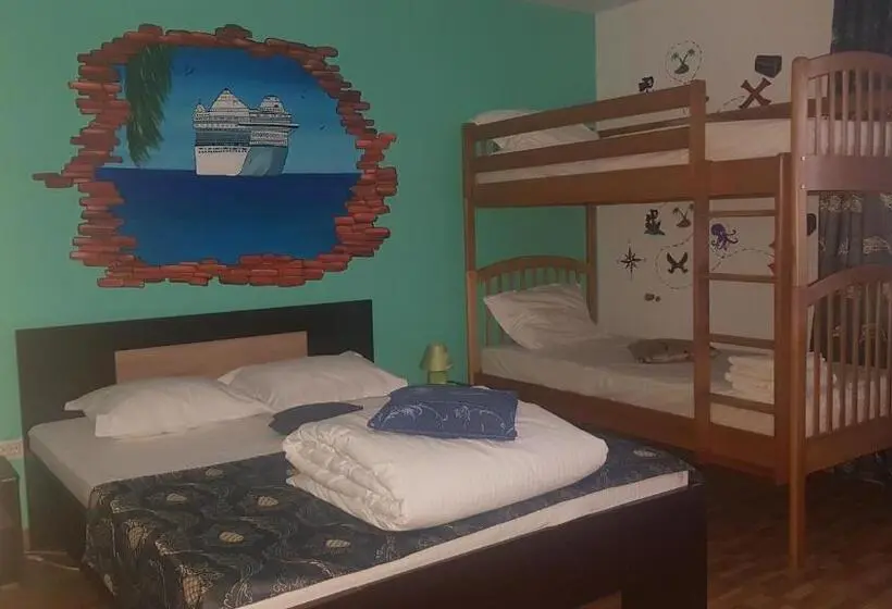 ファミリールーム, El Capitano   Mamaia Nord