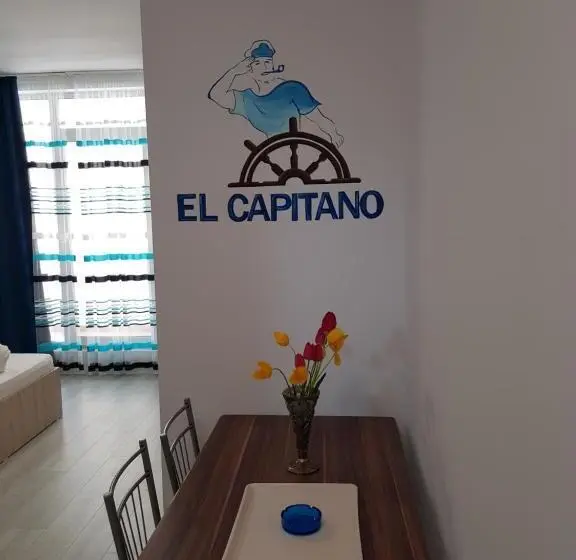 スタンダードスタジオ, El Capitano   Mamaia Nord