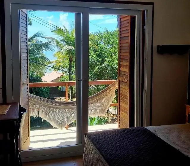 اتاق اساندارد با چشم‌انداز جانبی به دریا, Pousada Bahia Bella
