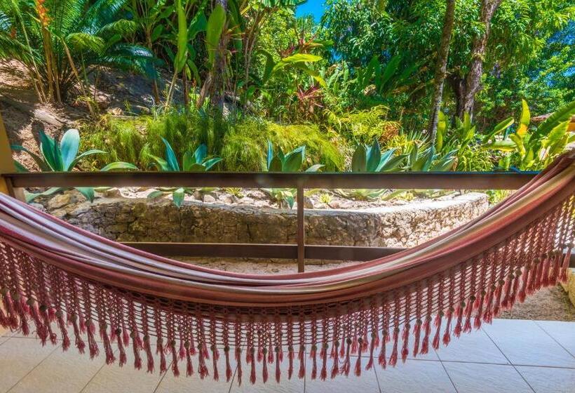 غرفة قياسية ثلاثية مطلة علي الحديقة, Pousada Bahia Bella