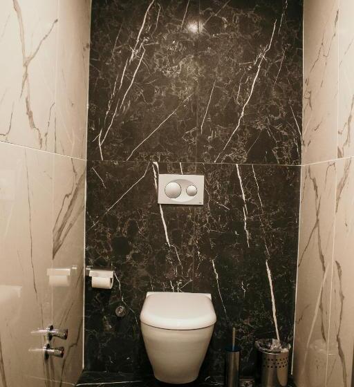 Номер Economy, Hayat Palas