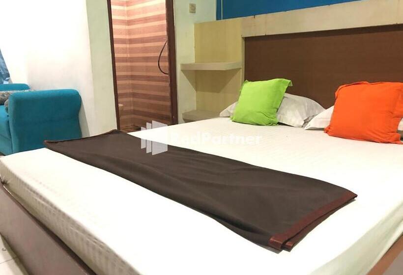 Номер Deluxe, Seungit Syariah Inn Tebet Mitra Reddoorz