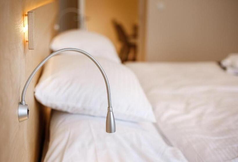 سوییت, Donhoff Residence