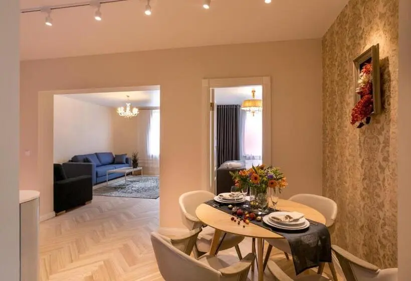 آپارتمان سوپریور 1 خوابه, Donhoff Residence
