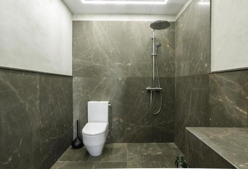 استودیوی استاندارد, Donhoff Residence