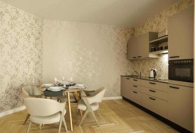 استودیوی استاندارد, Donhoff Residence