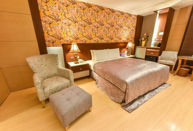 اتاق سوپریور, Purple Garden Motel