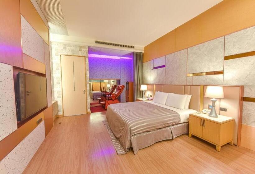 اتاق سوپریور, Purple Garden Motel