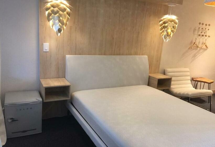 Номер Стандарт Индивидуальный, Rainbow Motel