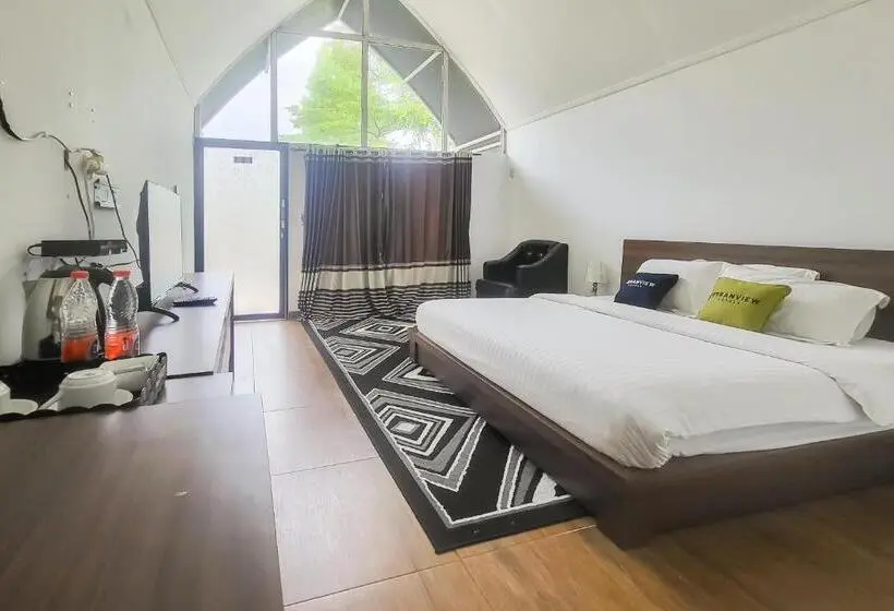 デラックススイート, Urbanview Hotel Villa 36 Sukabumi