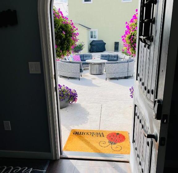 デラックススタジオ, Eo Bungalows, Black Hills