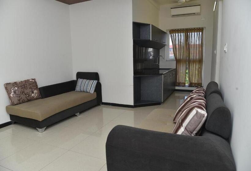 اتاق سوپریور, Rohini Apart