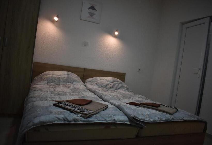 اتاق استاندارد, Vila Arsovi