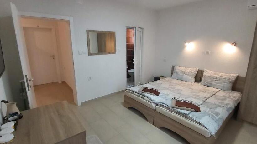 اتاق استاندارد, Vila Arsovi