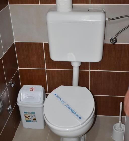 اتاق خانوادگی, Vila Arsovi