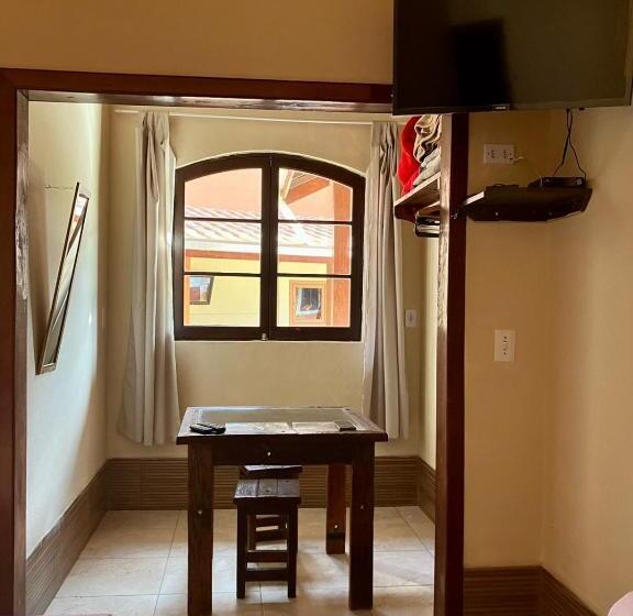 家庭间, Pousada José Da Rosa